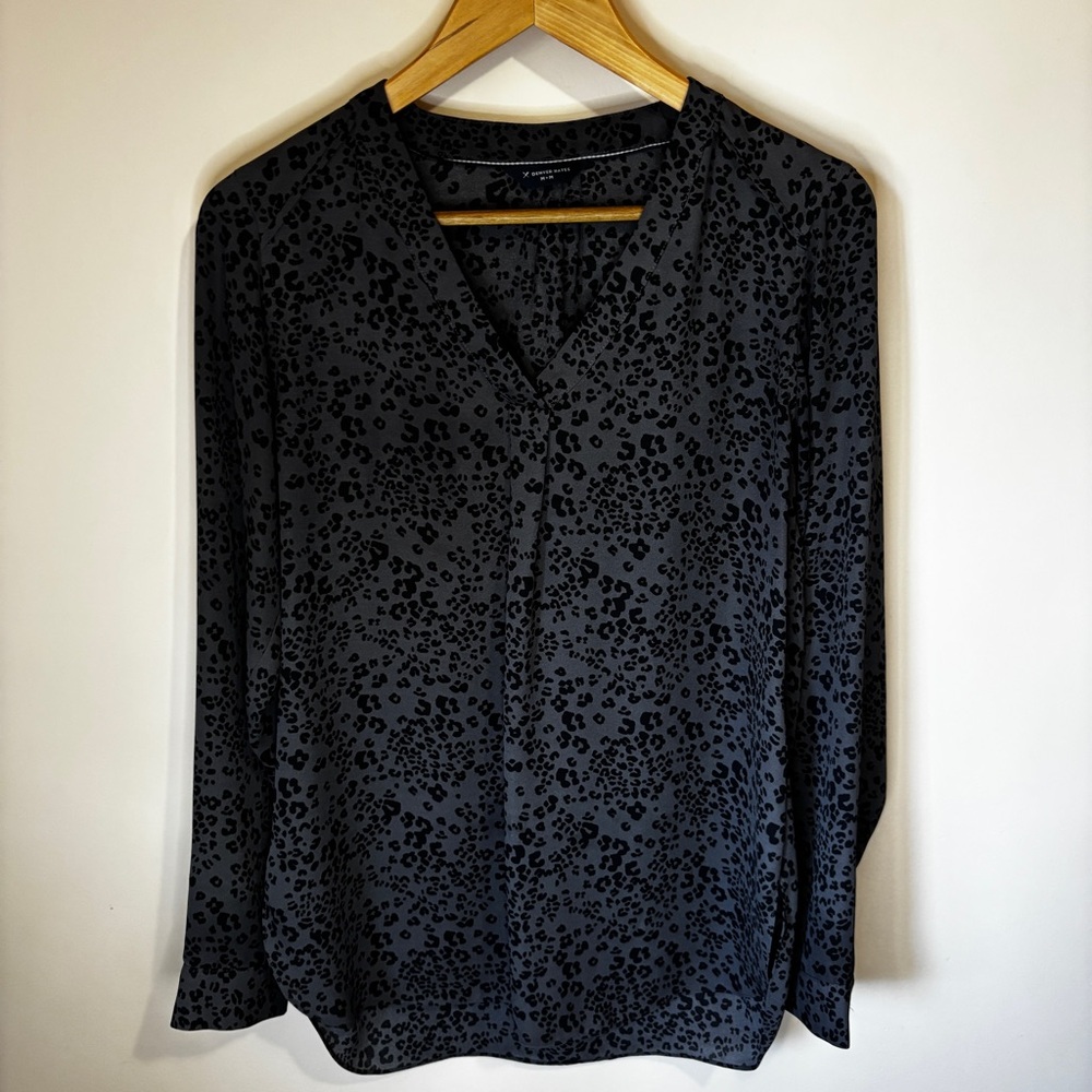 Denver Hayes Women’s Grey Leopard Print Top Loose Longer Tunic Style